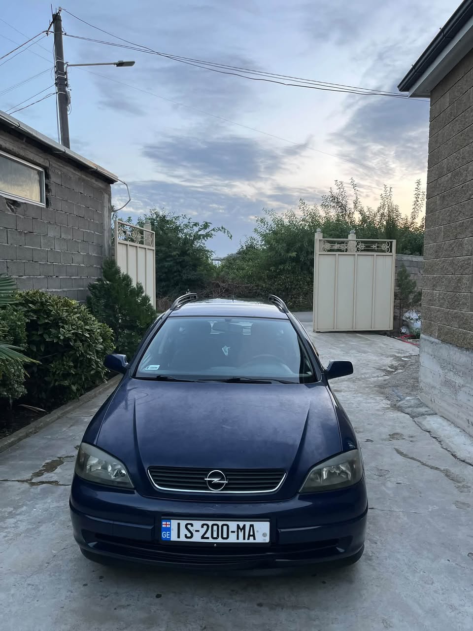 Avtomobil 2003 — 3,450$