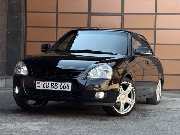 Lada Priora 2016 — 10,000$
