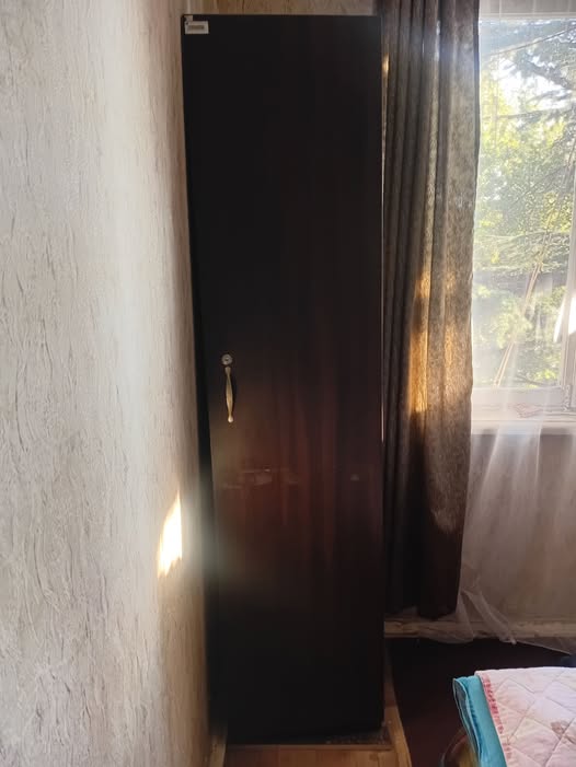 Satılır, asma və otaqları var, qiyməti 50