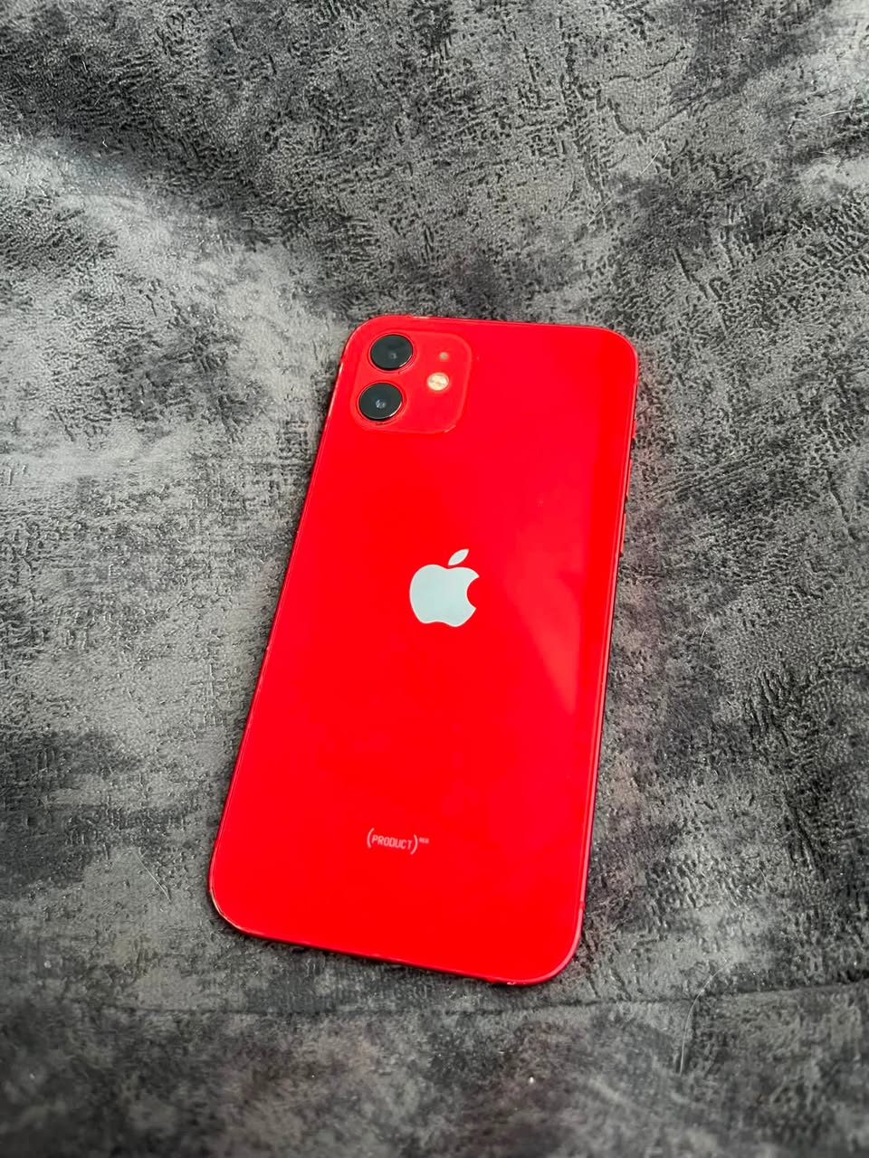 iPhone iyi durumdadır, ekranı tamdır — 450₾