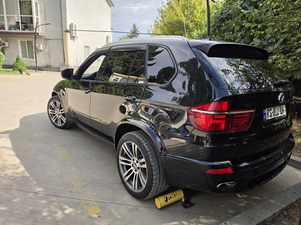 BMW 2 Series 2010