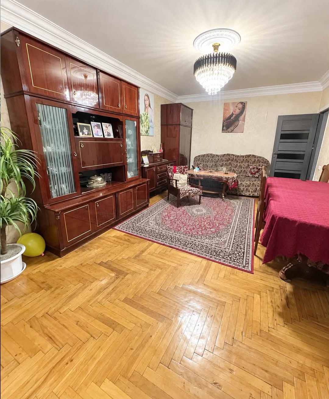 Satılır 3 otaqlı mənzil, İrəvan - $145,000