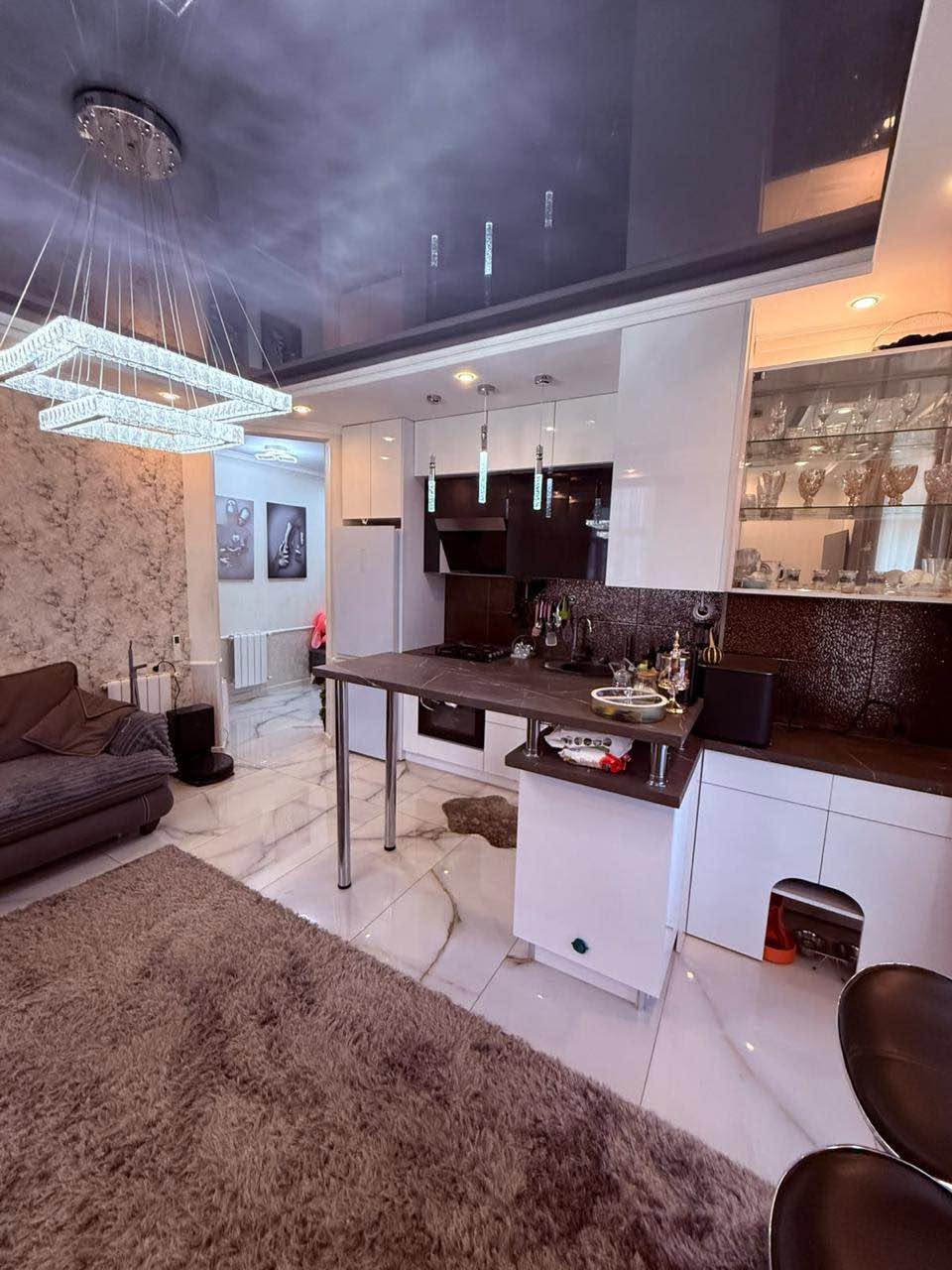 3-otaqlı mənzil Abusəridzədə $145,000 Qiymət: