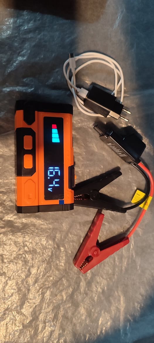 Powerful car jump starter