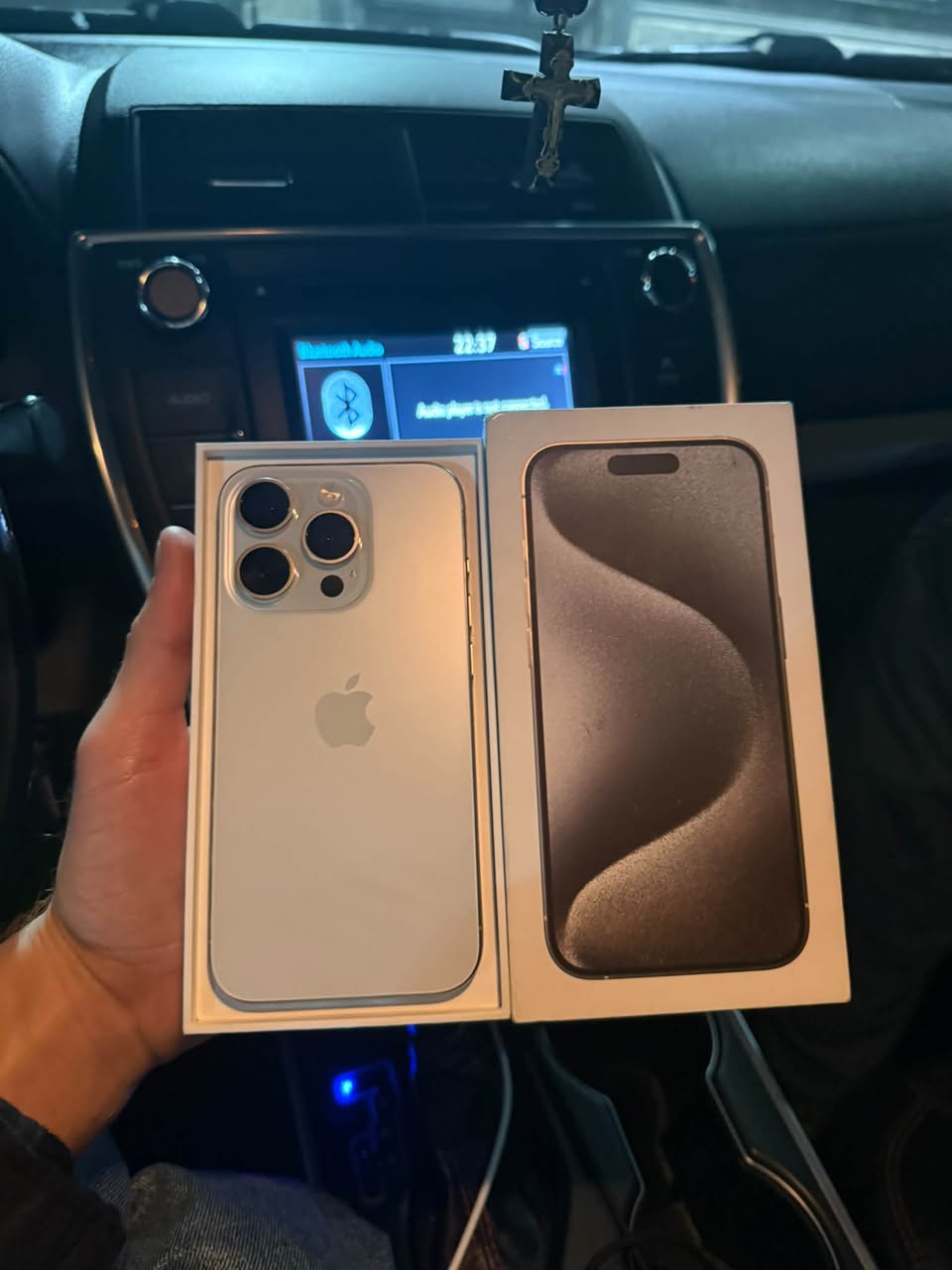 iPhone 15 Pro 128GB sim kartlı — 1,500₾