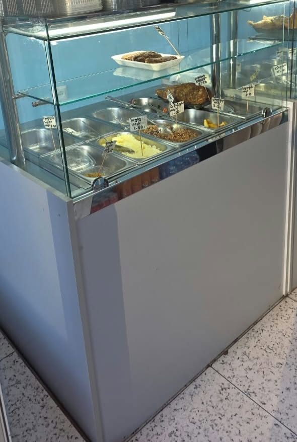 Satılır❗️İsti yeməklər mağazası, işlək vəziyyətdə. 1.25/1m/. — 500₾