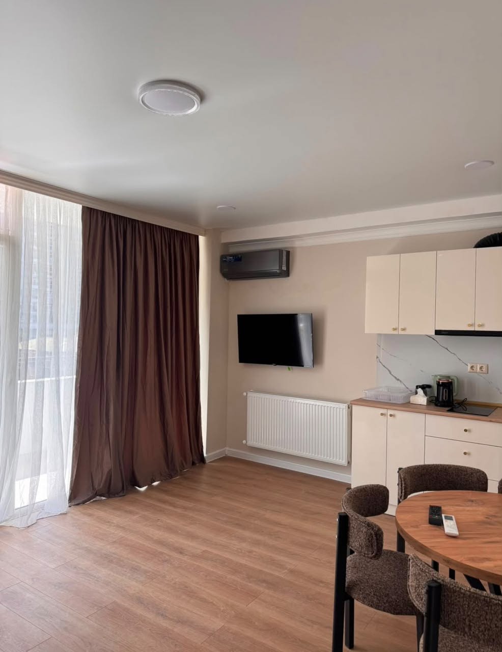 Batum 1+1 kiralık daire, 59 m²