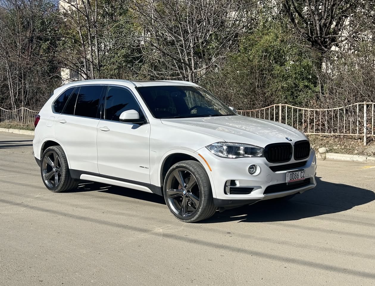2016 3.0 იქსდრაივი რესტი. აქვს ჰარმანები — 15,500$
