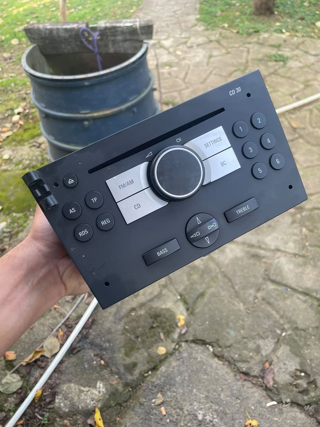 Arabanın radyosu CD 30