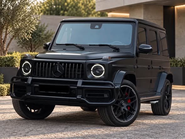 Mercedes Benz G63 AMG 2023 — 187,000$