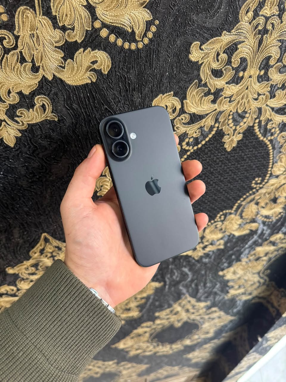 iPhone 16. 128 Gb სიმოვი გორცარანი — 190,000֏