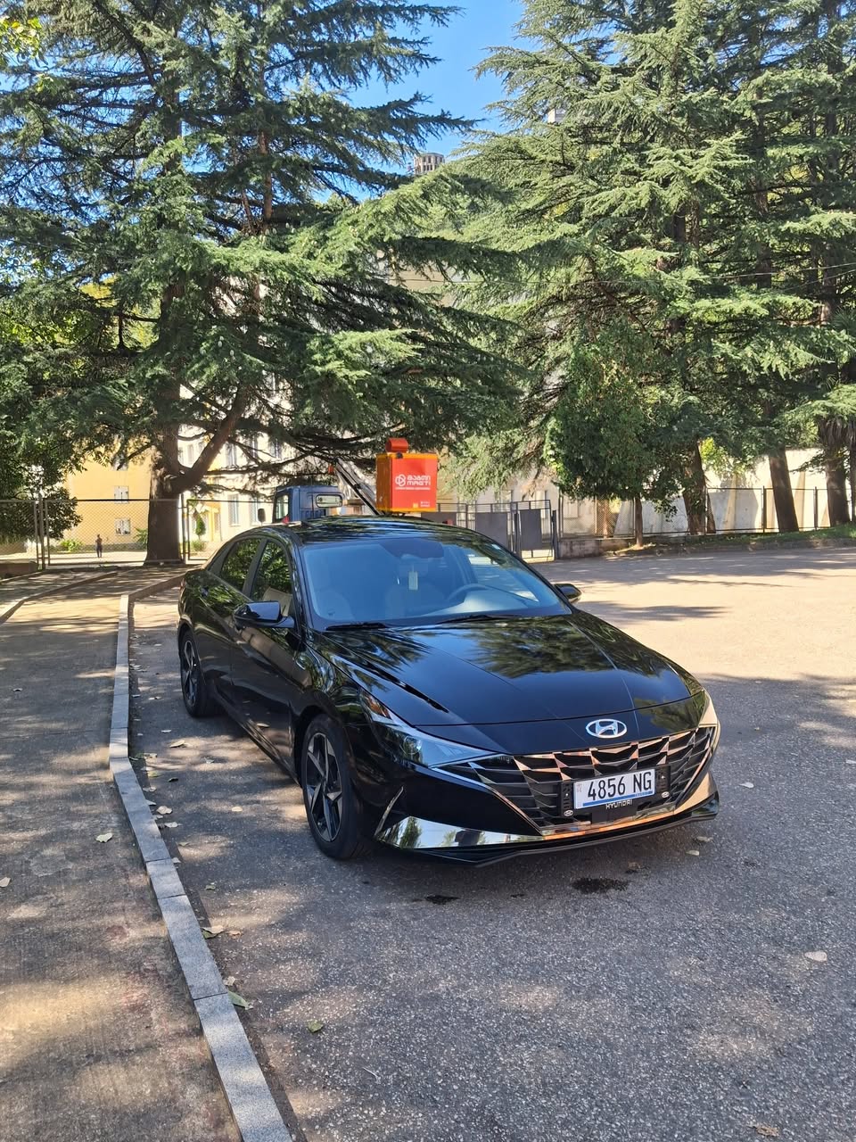 Hyundai Elantra 2022