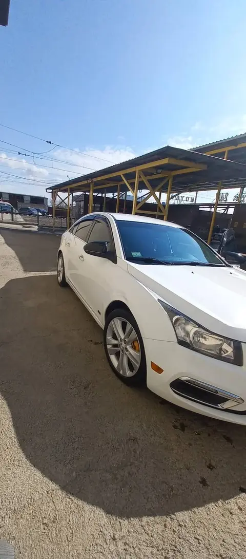 The car 2015