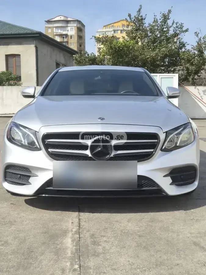 Mercedes-Benz E 400 2018 — 20,000$