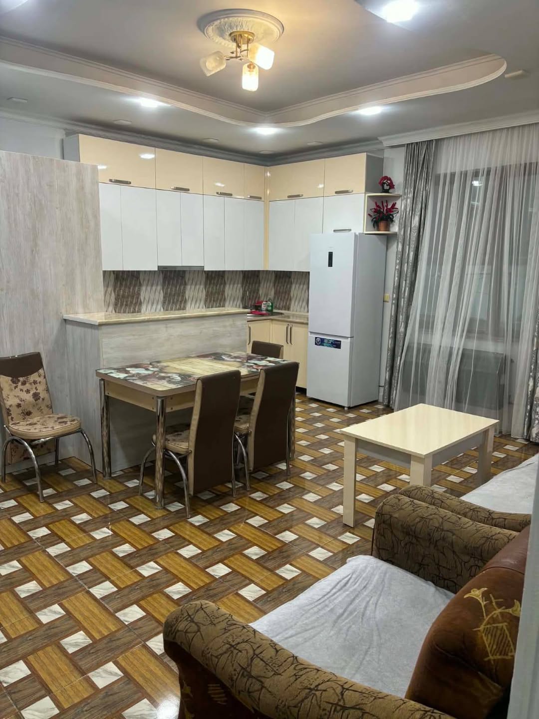Həyət evi, Batumi — 1,000 ₾