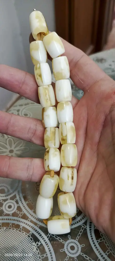 Kehribar tesbih, 50 gram, nadir renk