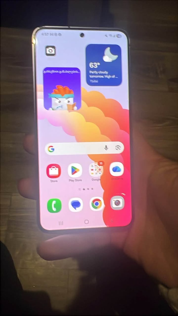 Samsung Galaxy S24 128 GB, ნაკაწრებით