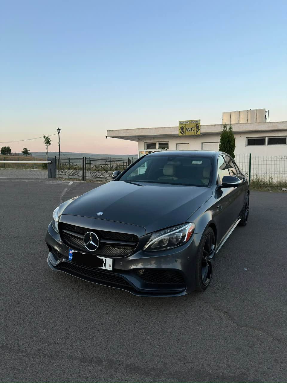 Mercedes C300 2015 — 12500$