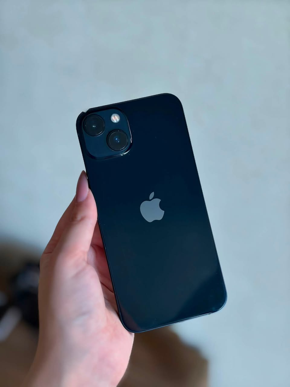 iPhone 13 - 77% 128გბ სიმიანი — 680 ლარი
