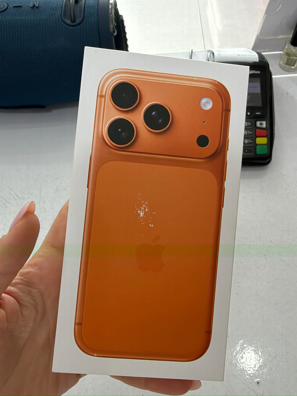 17 pro 256 GB; նոր/չբացված Բաթում;