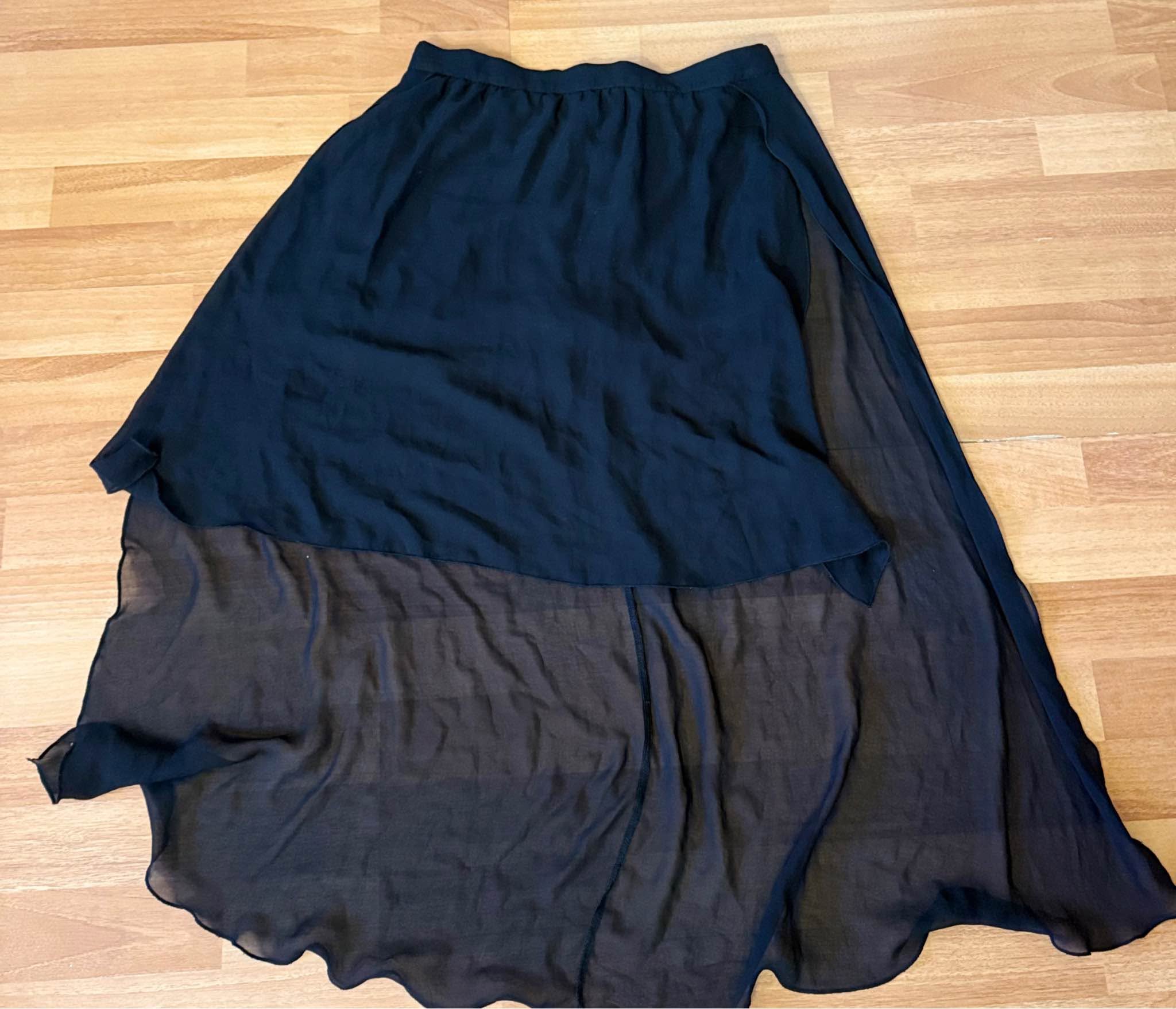 Bershka siyah saydam etek, bir kez giyildi