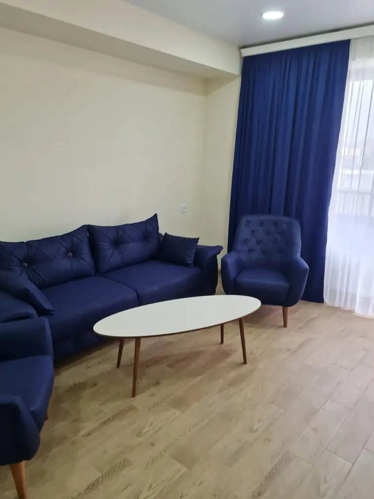 2 otaqlı mənzil kirayəyə verilir, Tbilisi — 1,400 ₾