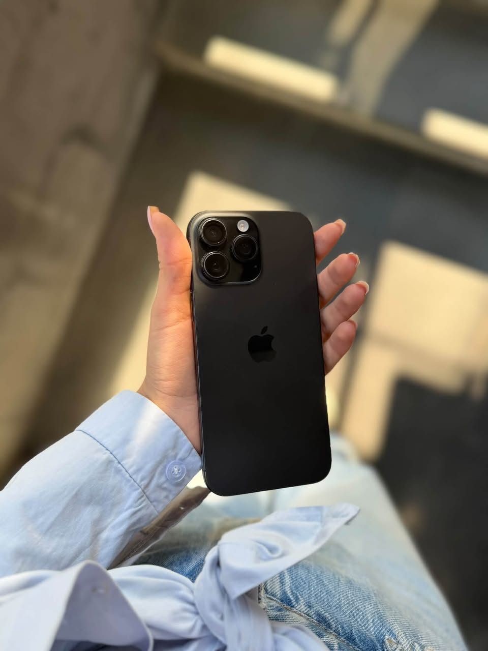 iPhone 16 pro max стоит — 310,000֏