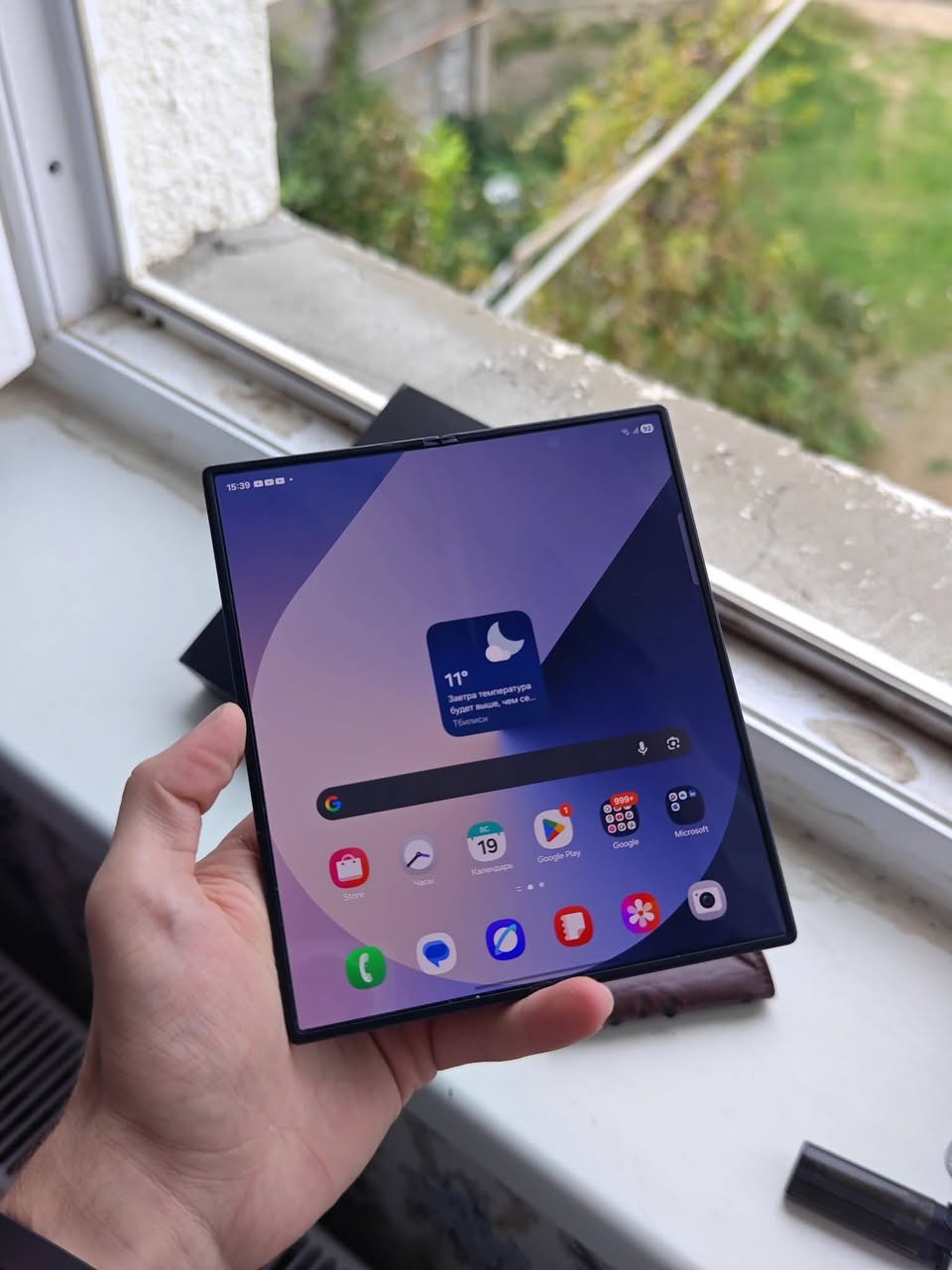 У меня есть Samsung Fold 6 12/256 2sim