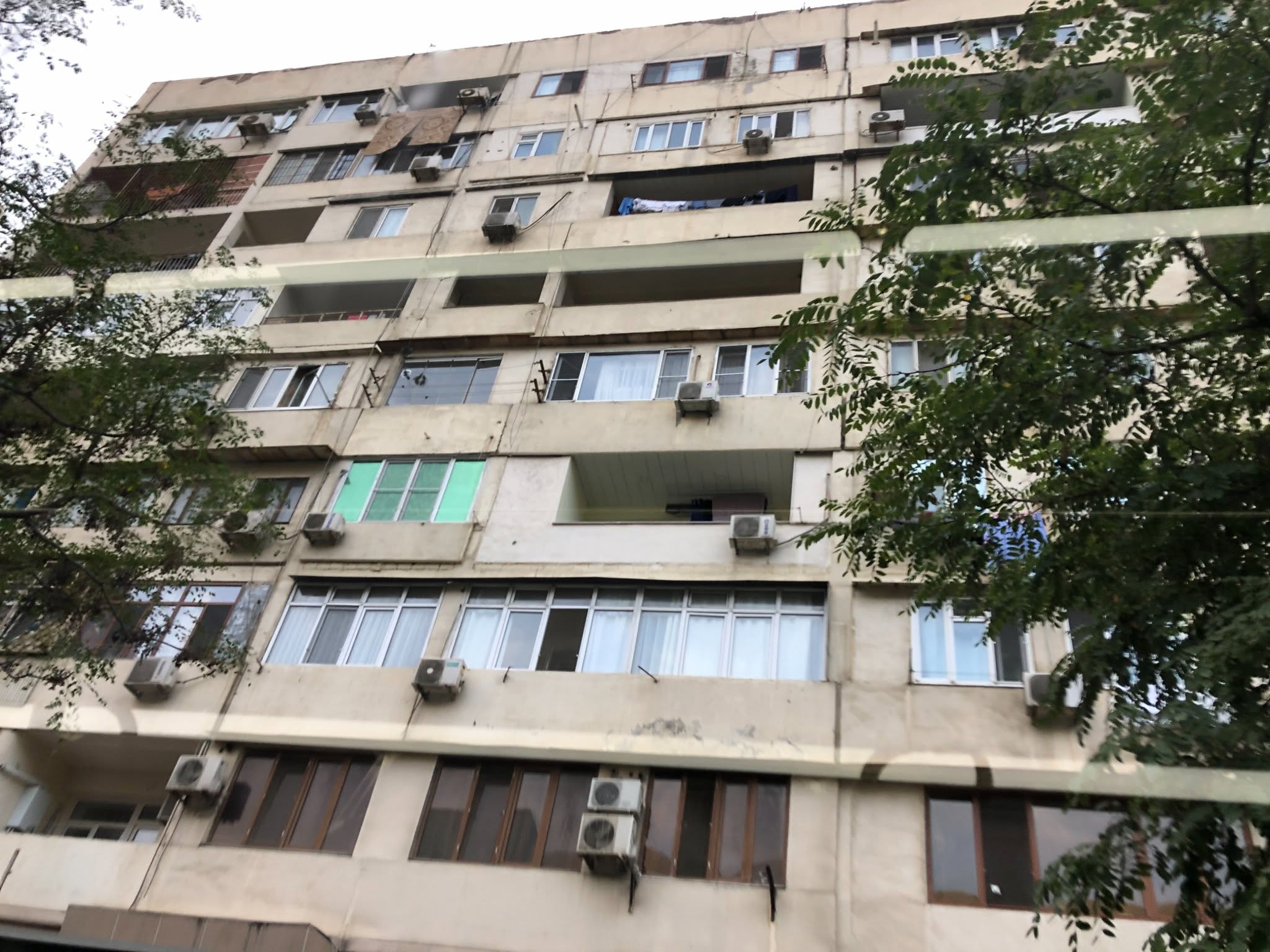 2 otaqlı mənzil satılır, Bakı