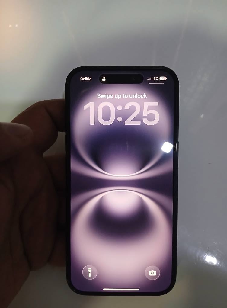 iPhone 16 yeni 100% batarya 128GB 1900