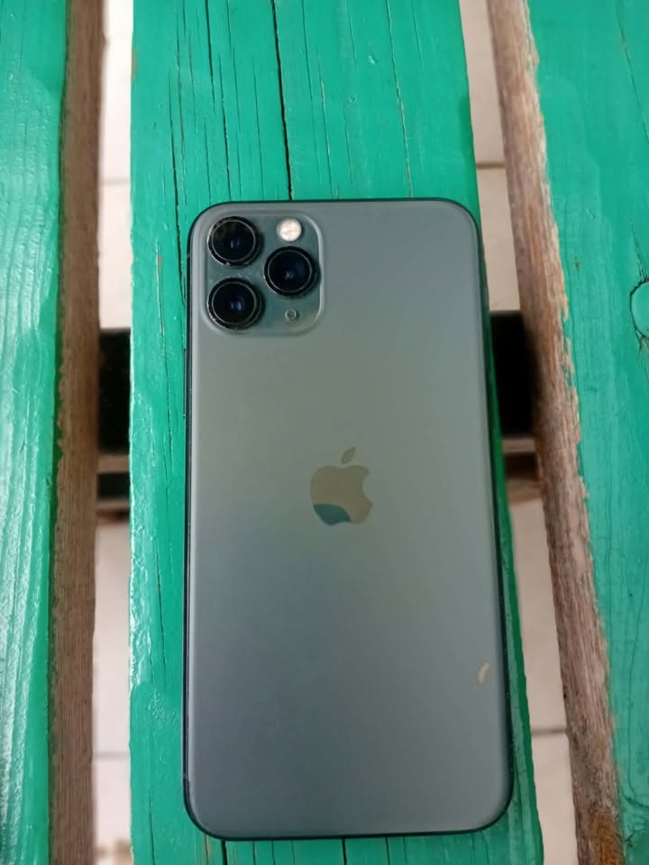 iPhone 11 Pro ekranı yok - 300₾
