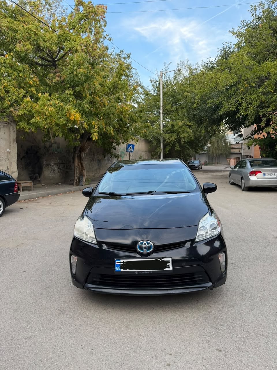 Toyota Prius 2014 — 50₾