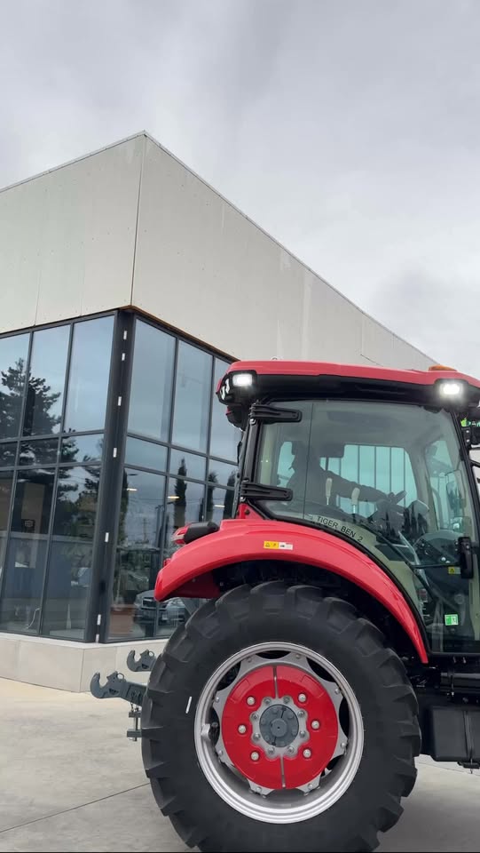 HANWO 110 HP tractor