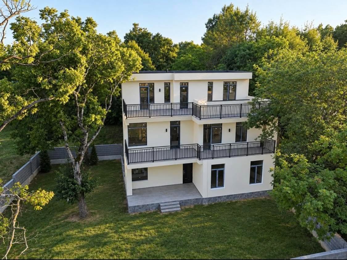 🔥 Təcili!!! Koçoridə 3 mərtəbəli - 250,000$