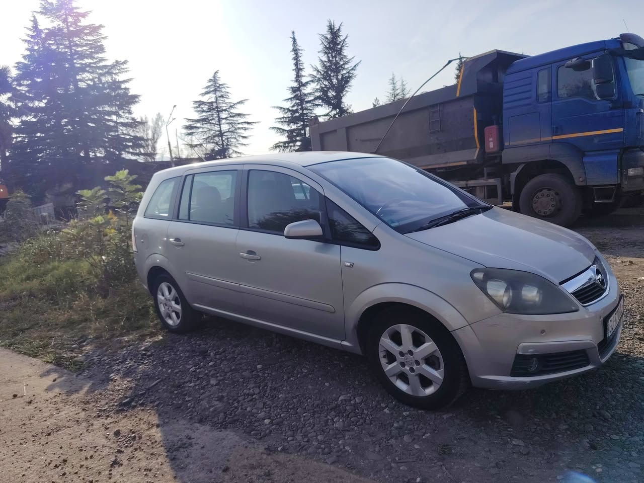 Opel Zafira 1.6 CNG 2006 for sale — $3,500