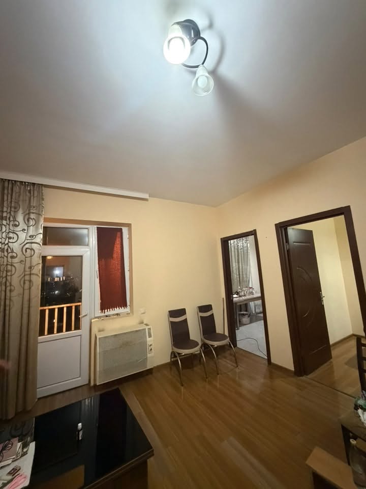 Satılık daire, Kutaisi