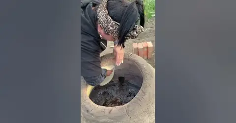 Avtomobil