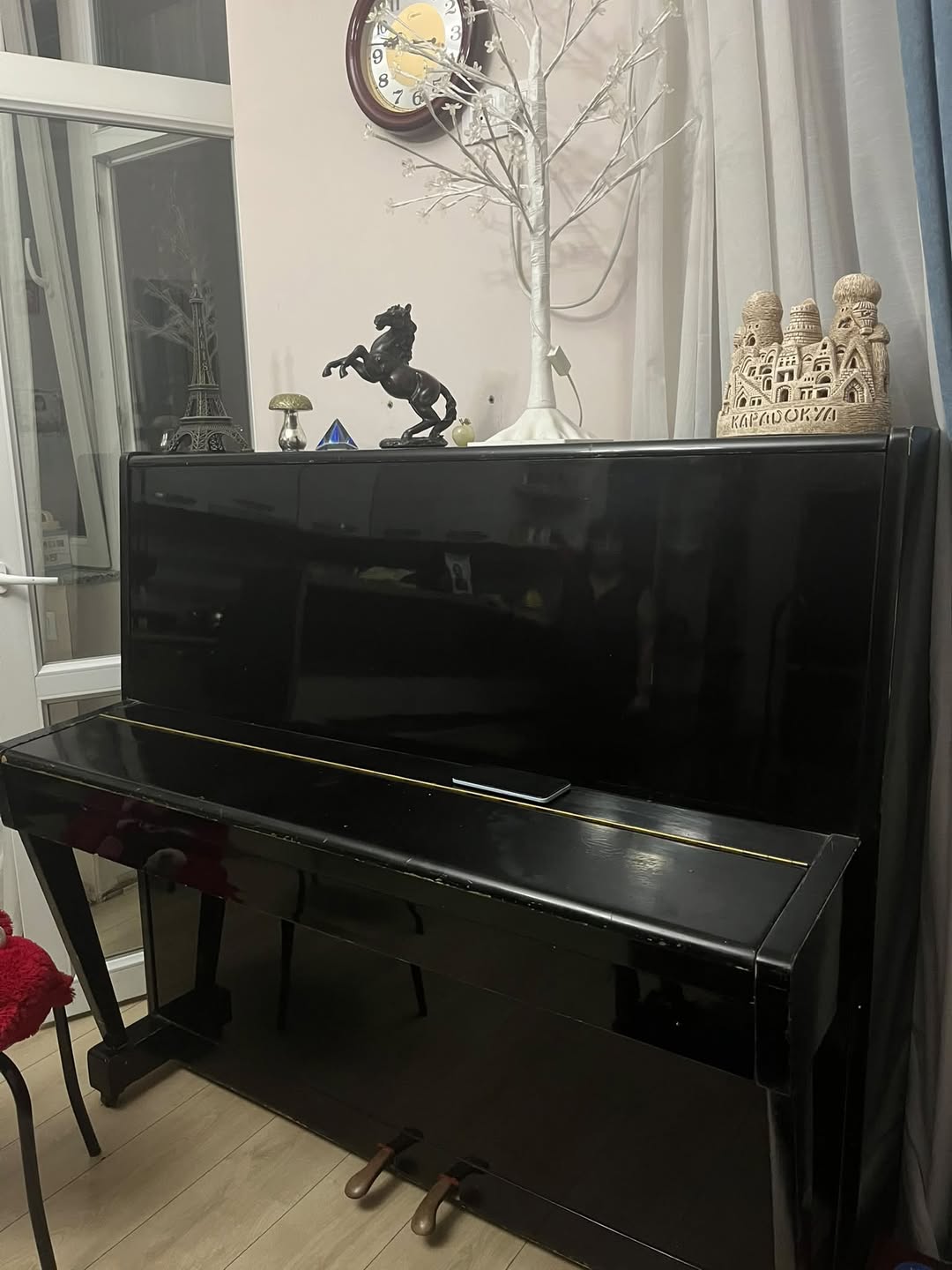 Pianino "Belarus" hədiyyə edəcəyəm, çox gözəl