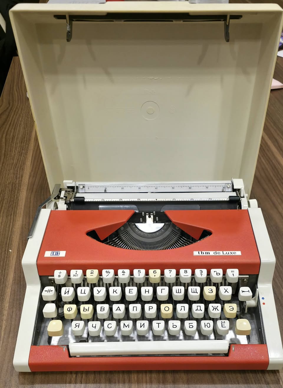 Vintage tbm de Luxe yazı maşını