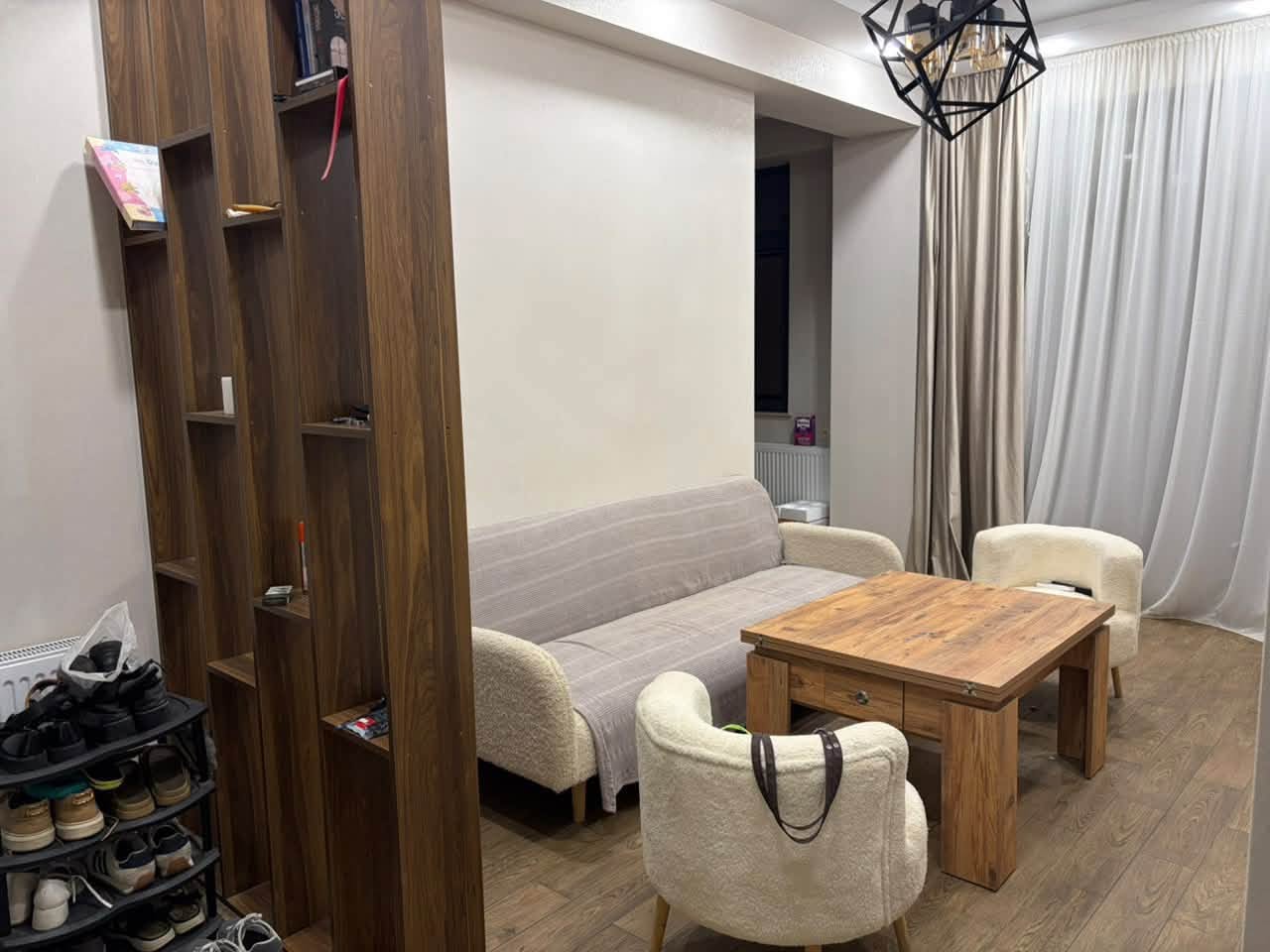 იყიდება ბინა, თბილისი — $93,500