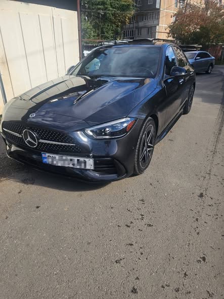 Mercedes-Benz C300 4Matic AMG Line 2024