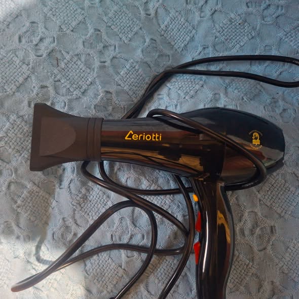 Ceriotti ფენი (ფრჩხილის ფენი)