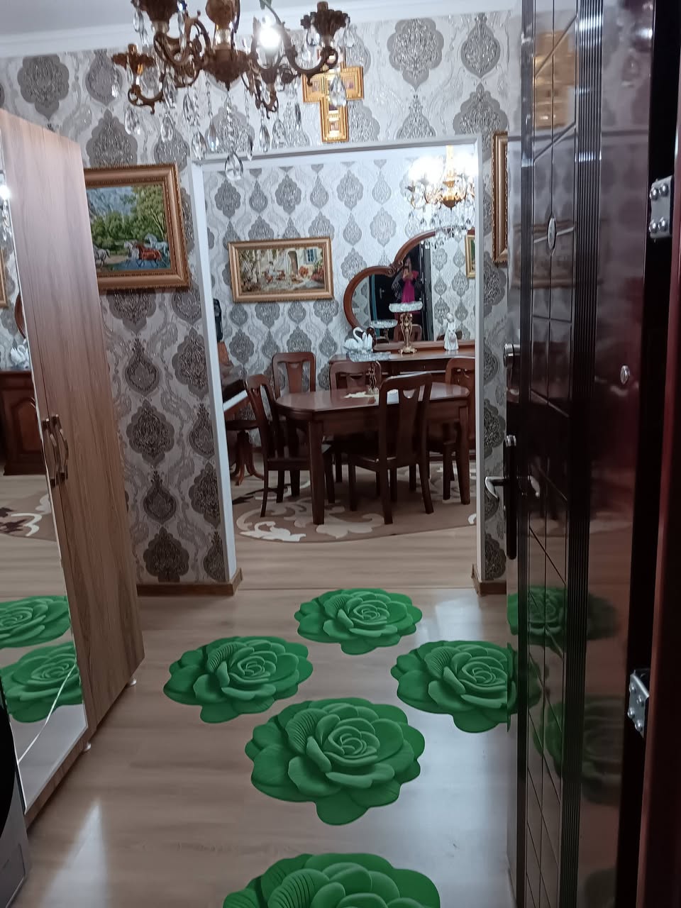 Продается 2-комнатная квартира, Кутаиси — $63