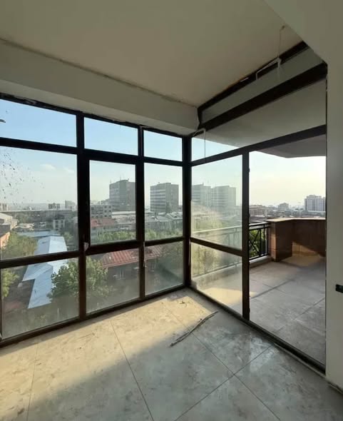 იყიდება ბინა, ერევან — $200,000