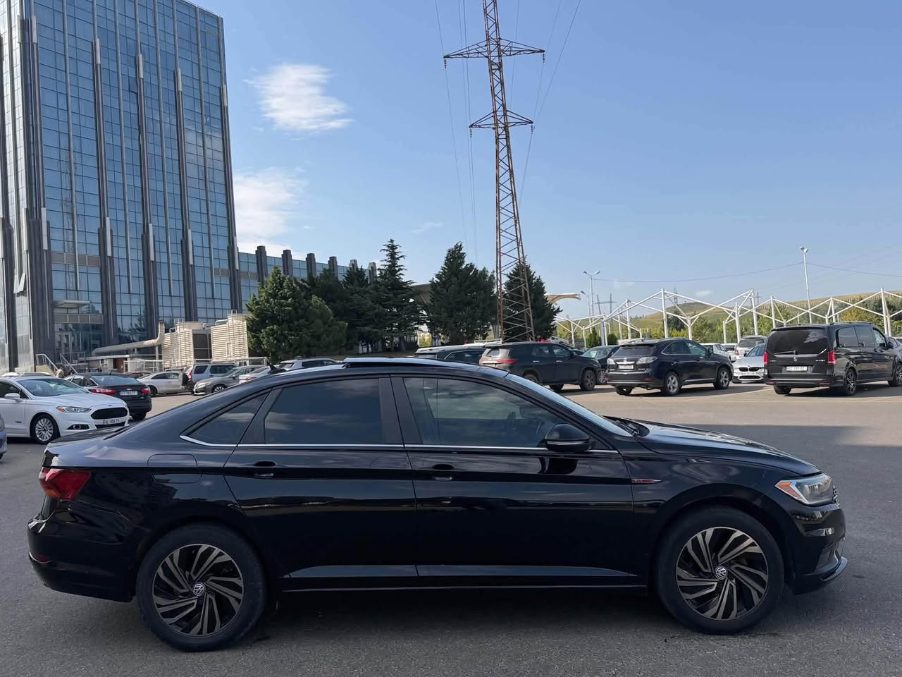 🚘 სასწრაფოდ იყიდება Jetta selpremium 1.4 2019 — 9,800$
