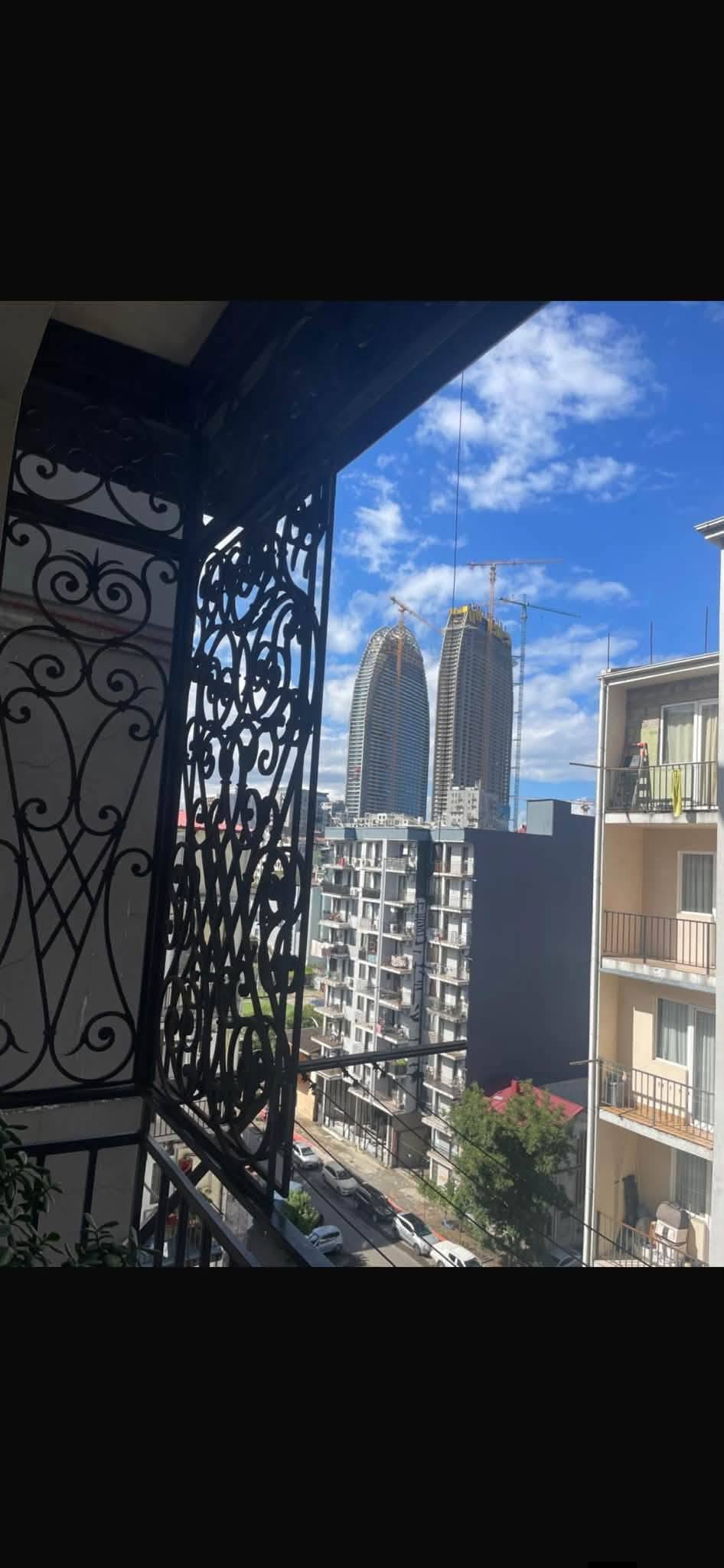 2 otaqlı mənzil satılır, Batumi — $225,000