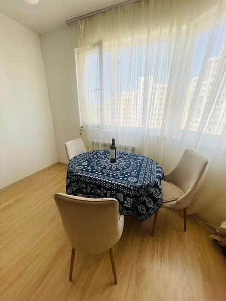 იყიდება 3-ოთახიანი ბინა, თბილისი — $93,000