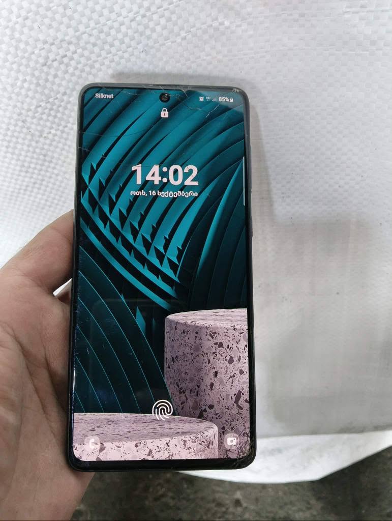 Samsung Galaxy A71__NFC__hafıza ram 6+4/128gbt. Çalışır — 200₾