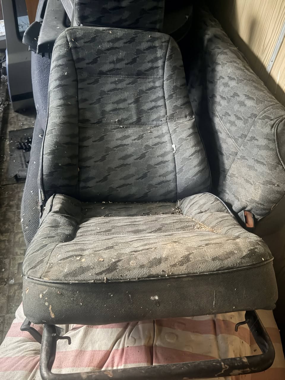 VAZ 2115 salon koltukları