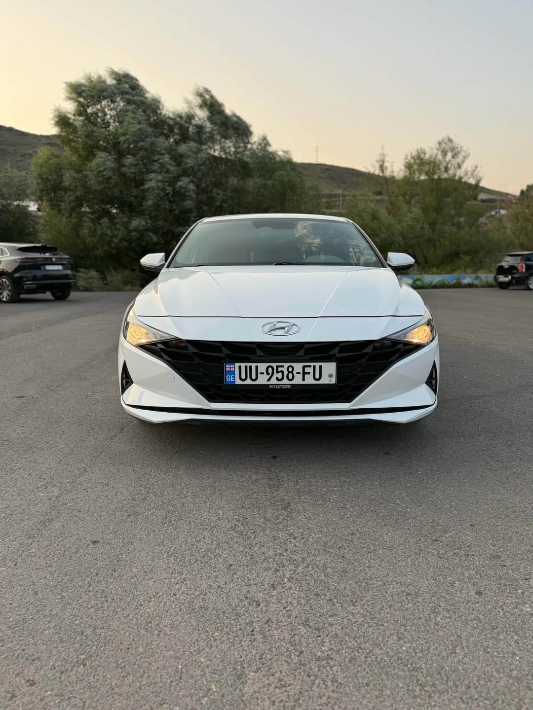 Hyundai Elantra 2022